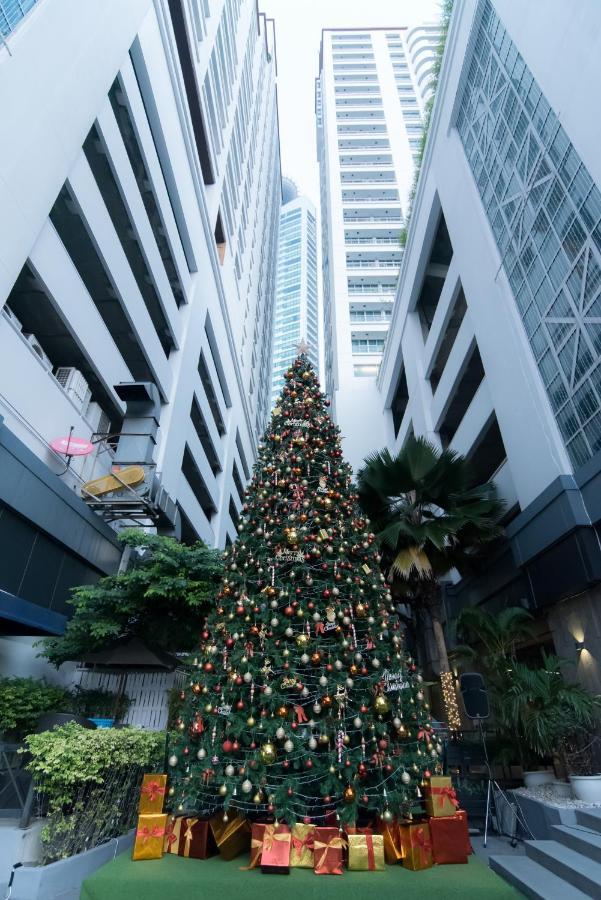 Khách sạn Shama Lakeview Asoke 4*
