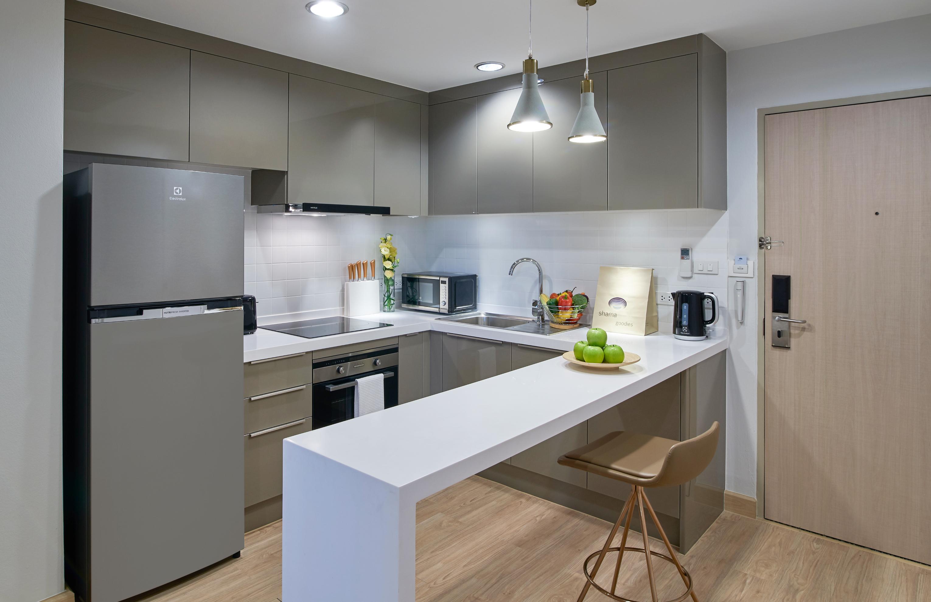 Khách sạn Shama Lakeview Asoke 4*