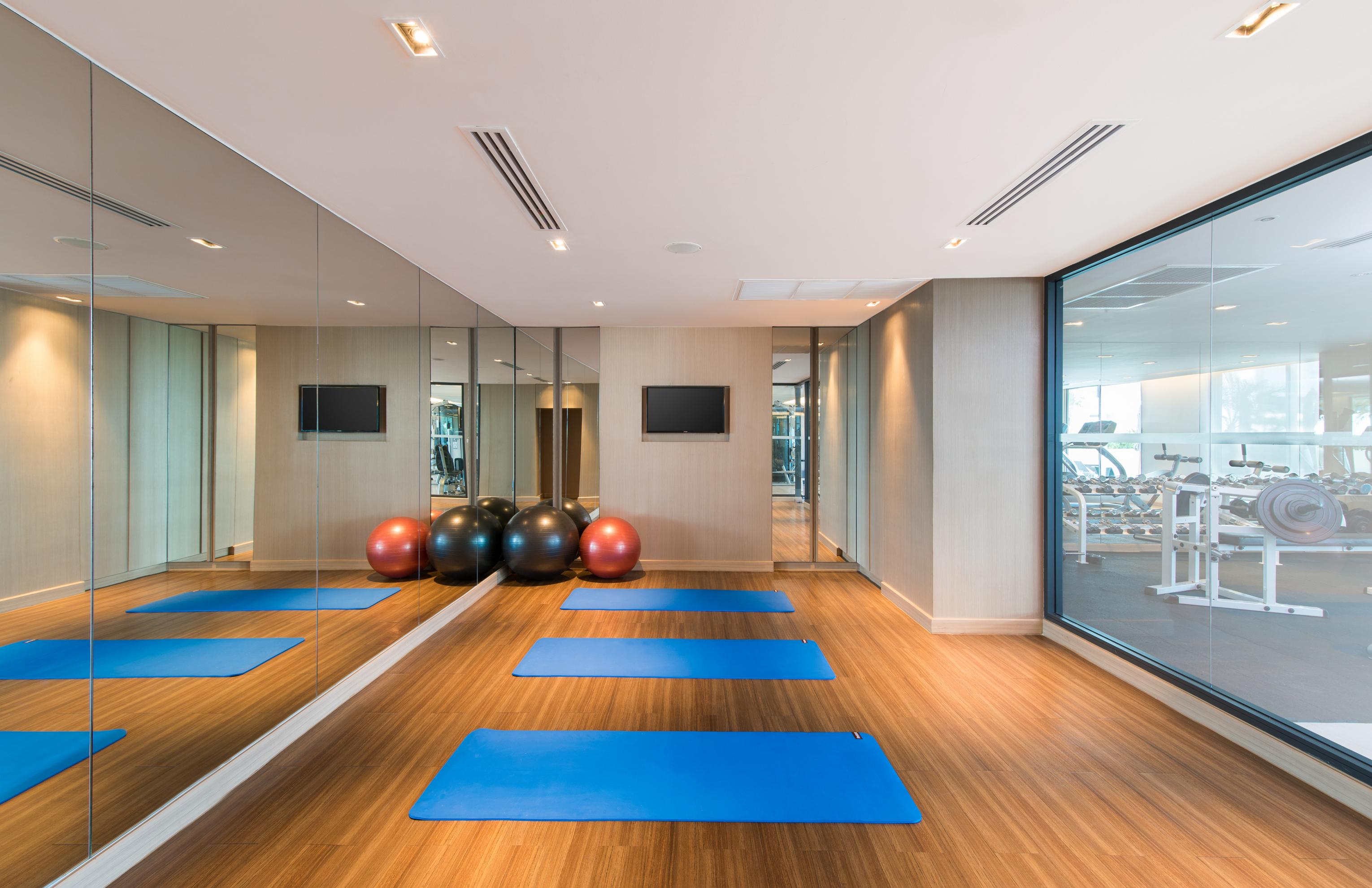 Khách sạn Shama Lakeview Asoke