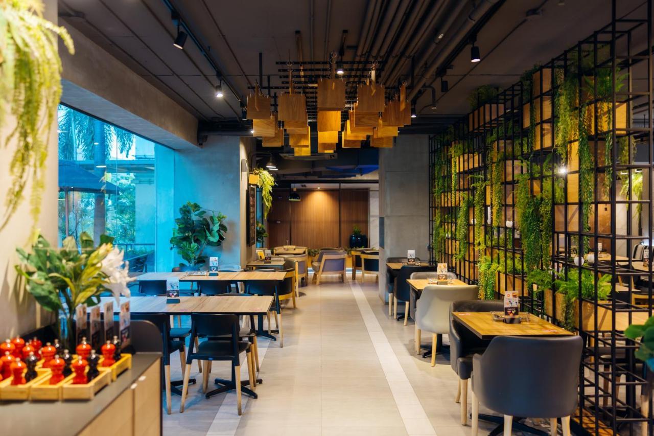 Shama Lakeview Asoke Khách sạn 4*